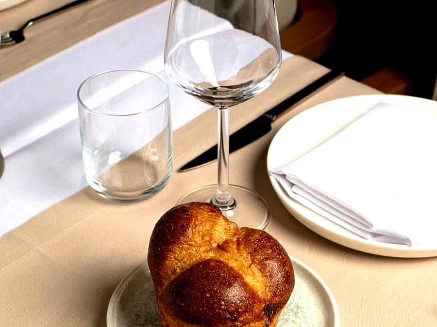 Open ravioli of pumpkin with coconut purée by chef Soluna